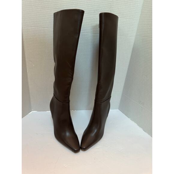 Mark Fisher LTD Women’s Hayley Pointed Toe Heeled Boots | Sleek Dress Boots 6 Br - Picture 3 of 3